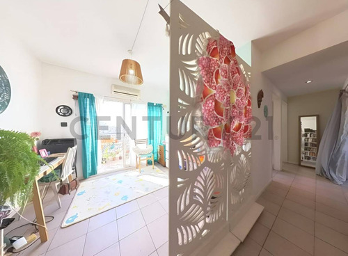 Venta De Departamento 3 Ambientes En Flores, Capital Federal