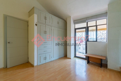 Casa En Venta En Tecamachalco
