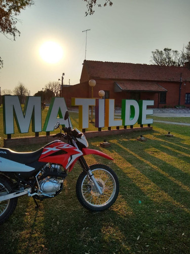 Imagen 1 de 12 de Honda Xr150l