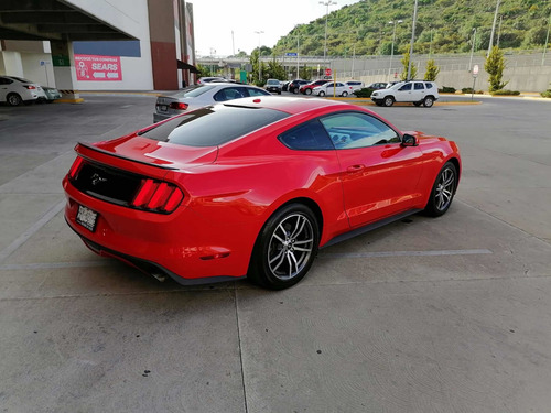 Imagen 2 de 12 de Ford Mustang 2017 2.3 Coupe Mt