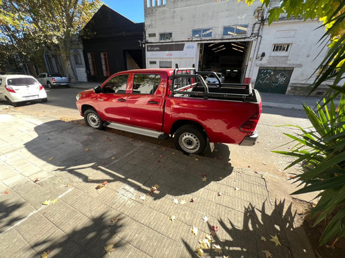 Toyota Hilux 2.4 D.cab. T.dsl Dx