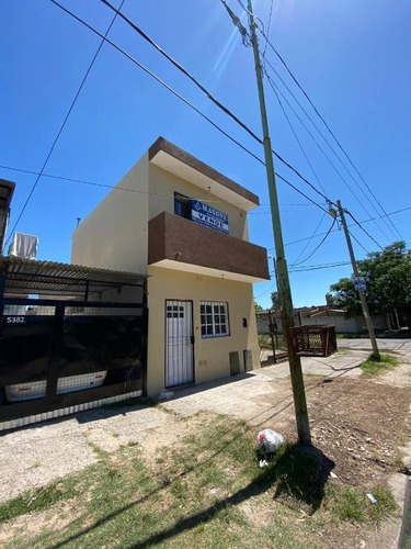 Imagen 2 de 14 de Departamento Tipo Casa En Venta En Hudson