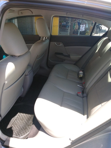 Imagem 9 de 15 de Honda Civic 2012 1.8 Lxs Flex 4p