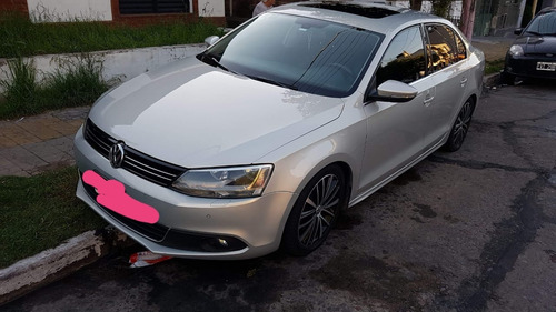 Volkswagen Vento 2.0 Sportline Tsi 200cv Dsg 2011