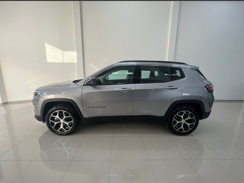 Jeep Compass Longitude T270 AT6 4X2