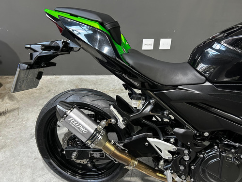 Kawasaki Z400 2020 - Moto Conservada - Pneus Novos - Acess.