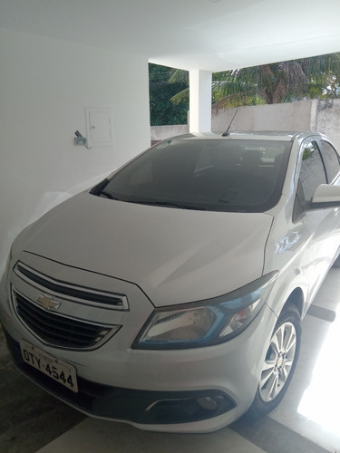 Imagem 1 de 10 de Prisma Sedan Automático Gm 1.4 2014/2014-r$-47.500,00