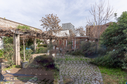Terreno 336 M2 En Ñuñoa - Zona Z4 Prc