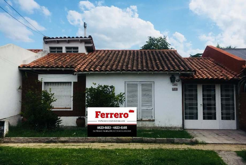 Imagen 2 de 10 de Chalet En Venta En Ituzaingo Norte