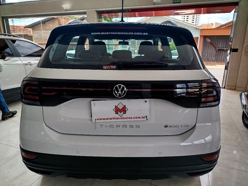 Volkswagen T-Cross 1.0 200 TSI TOTAL FLEX AUTOMÁTICO