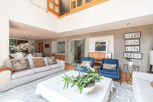 Casa En Condominio En Venta En Las Águilas 4 Recámaras