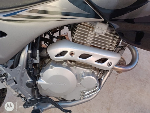 Imagen 8 de 11 de Honda Falcon