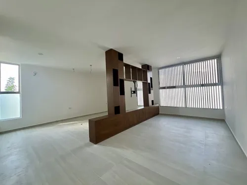 Casa En Venta En Mérida, Privada El Origen, Mod. 597, De Lujo