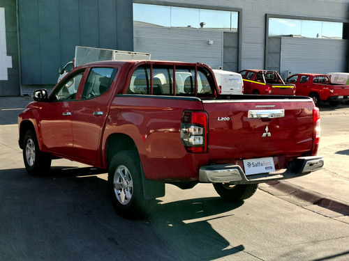 Mitsubishi L200 L200 Katana D/C 2.4 TD MT CR