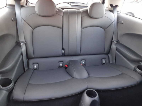 Mini Cooper 1.6 16v 2p