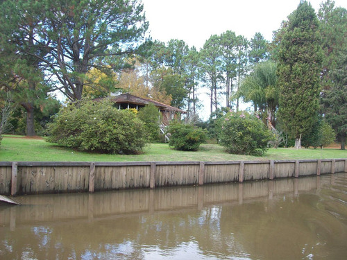 Casa En Venta En El Delta Con Plantación De 190 Hectáreas