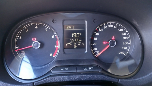 Imagen 11 de 11 de Volkswagen Polo 2018 1.6 Msi Comfortline