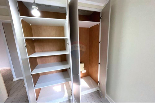Recién Rebajado!. Depto En Primer Piso, Macul