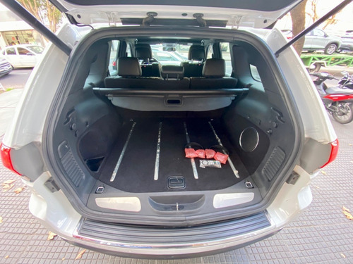 Imagen 18 de 25 de Jeep Grand Cherokee Limited 2015 44.000km