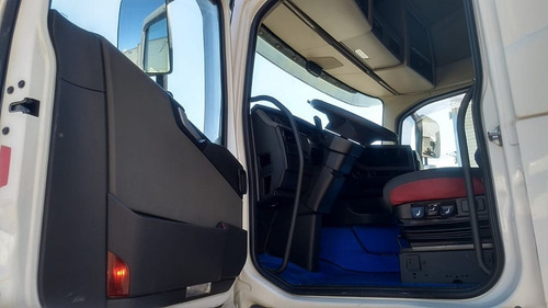 Volvo Fh 460 Globetrotter 6x2 Câmbio Automático Único Dono