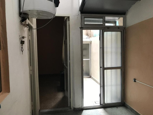 Departamento 2 Amb. C./ Patio - Parque Patricios