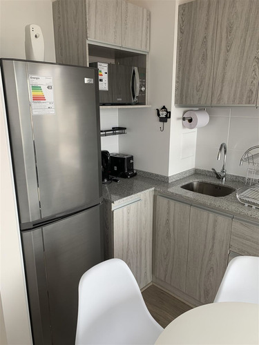 Arriendo Centro De Coquimbo: Depto Amoblado Con Vista Al Mar