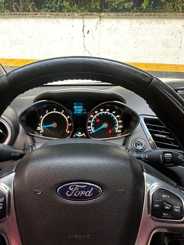 Ford Fiesta 1.6 Titanium At