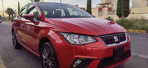 Seat Ibiza Automático Versión Equipada Con Quemacocos