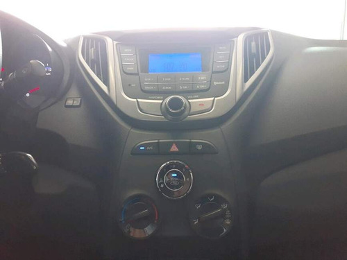 Hyundai HB20S 1.6 COMFORT STYLE 16V FLEX 4P AUTOMÁTICO