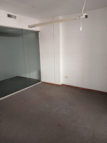 Oficina Alquiler 110 M2 Con Privados Armados Centro