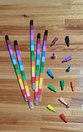Crayones Encastrables En 6 Tiras De 12 Colores Cada Una Multicolor