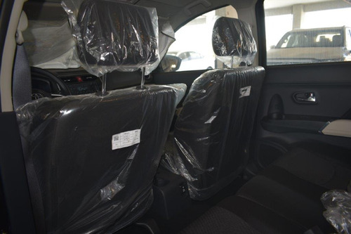 Imagen 6 de 16 de Toyota Rush 2023