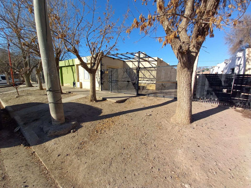 Imagen 3 de 17 de Venta De Casa Cipolletti