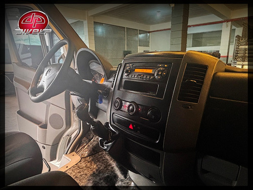 Mercedes-Benz Sprinter Furgão 2.2 Cdi 311 Street Longo Teto Baixo 9m3 5p