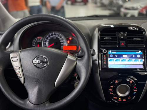 Nissan March SL 1.6 16V FlexStart 5p Aut.