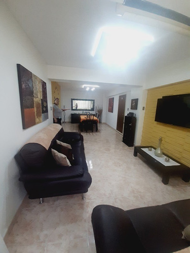 Imagen 6 de 14 de Leal Perez Vende Apartamento Res. Olimpo Las Chimeneas - Valencia