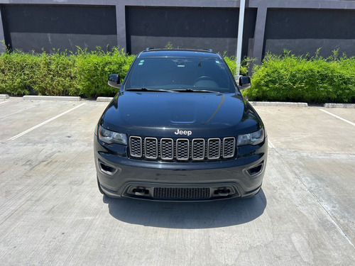 Jeep Grand Cherokee 75 Aniversario