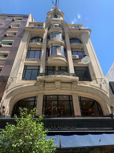 Venta Oficina De 65m2 En Microcentro