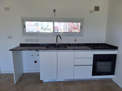 Casa En Alquiler | 3 Dorm | Area 1 | Barrio San Sebastian | Escobar