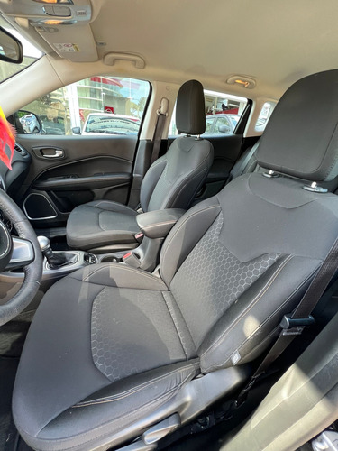 Jeep Compass 2.4 Sport 4x2 T/M