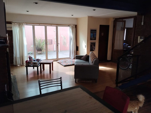 Venta Casa Y Local - Azul