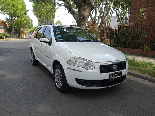 Imagen 3 de 15 de Fiat Palio Weekend Exl 1.4 Nafta Año 2010