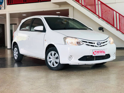 Toyota Etios 1.5 Xs 16v Flex 4p Manual