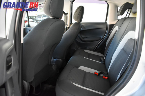 Imagem 8 de 14 de Citroën C3 Tendance 1.5 8v (flex)