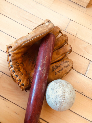 Trío Antiguo Béisbol Bate Pelota E Guante Wilson 1958 (Usado)