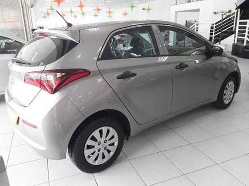 Imagem 8 de 10 de Hyundai Hb20 1.0 Unique 12v Flex 4p Manual
