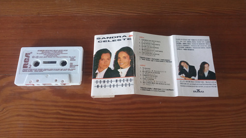 Sandra & Celeste - Somos Mucho Más Que Dos - Cassette Estándar (Usado)