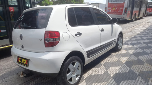Volkswagen Fox 1.6 Plus Total Flex 5p