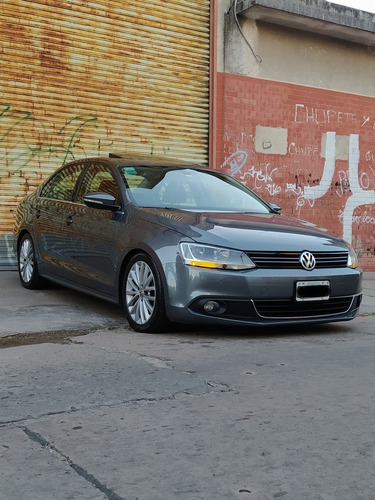 Volkswagen Vento 2.0 Sportline Tsi 200cv 2012