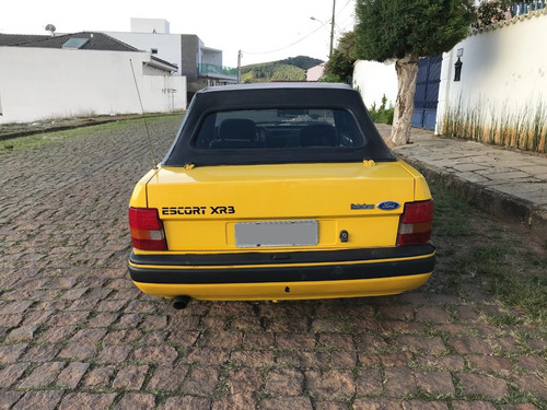 Ford Escort Xr3 Conversível 85 (raridade)